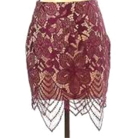 Express Burgundy Lace Skirt Set Top Size S/P Skirt Size 8 - Picture 4 of 9